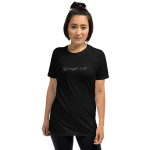 Simplicity Women's Short Sleeve Graphic T-Shirt