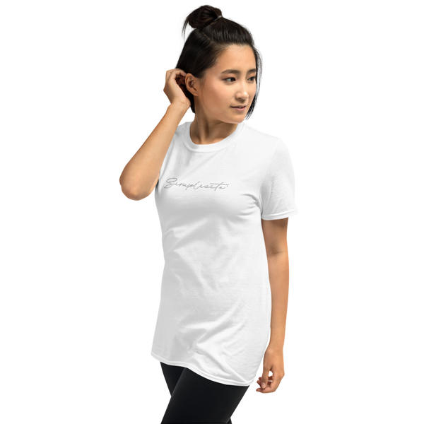 Simplicity Women's Short Sleeve Graphic T-Shirt